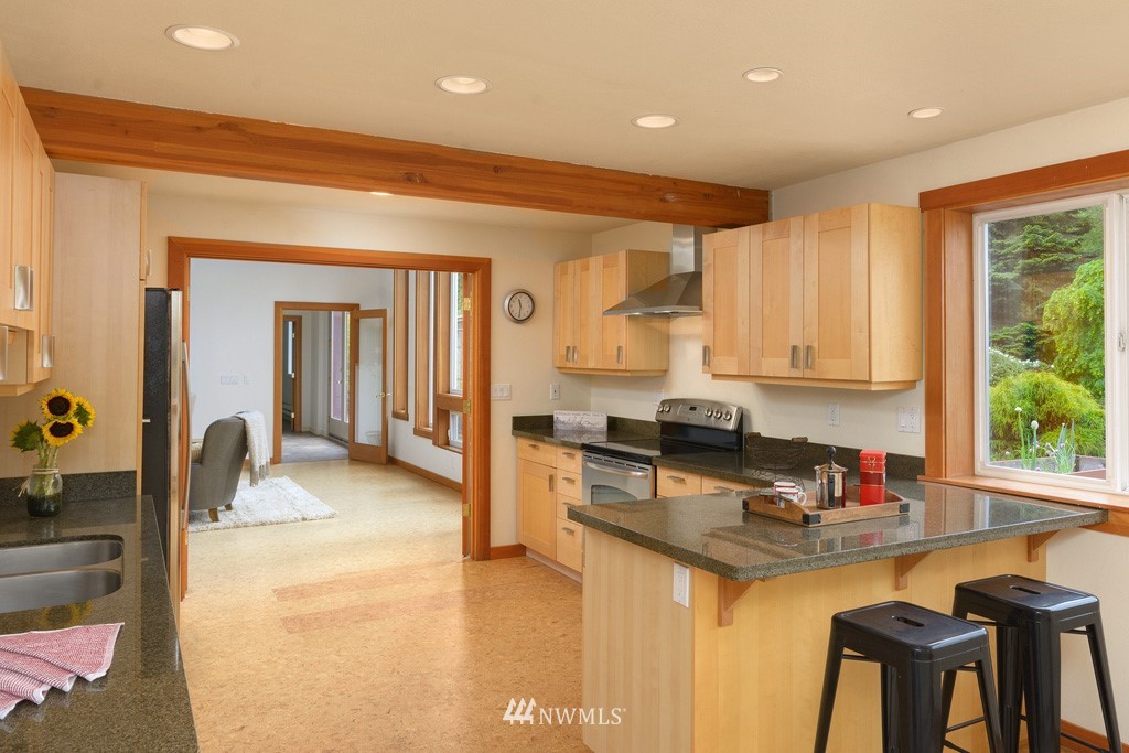 593 McMinn Road Port Townsend, WA 98368 - Photo 15 of 28 Gallery Image 15