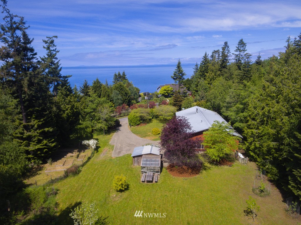 593 McMinn Road Port Townsend, WA 98368 - Photo 3 of 28 Gallery Image 3
