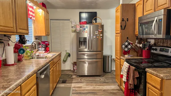 $265,000 | 357 Pine Creek Road, Oneida, TN 37841