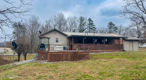 $265,000 | 357 Pine Creek Road, Oneida, TN 37841