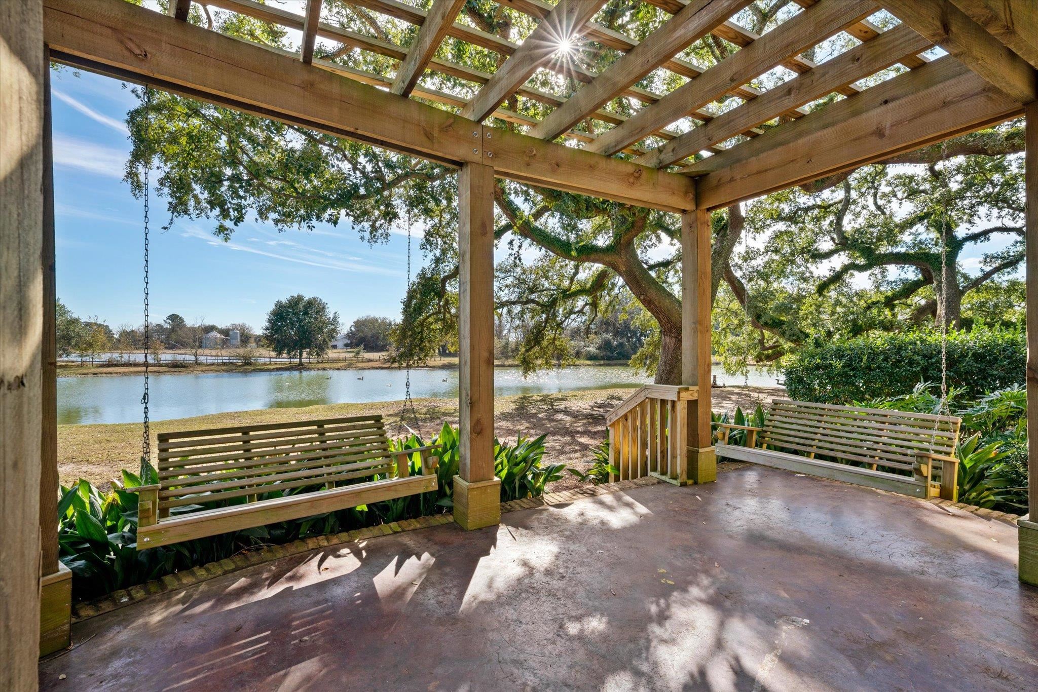 24544 Alex Court Daphne, AL 36526 - Photo 31 of 35