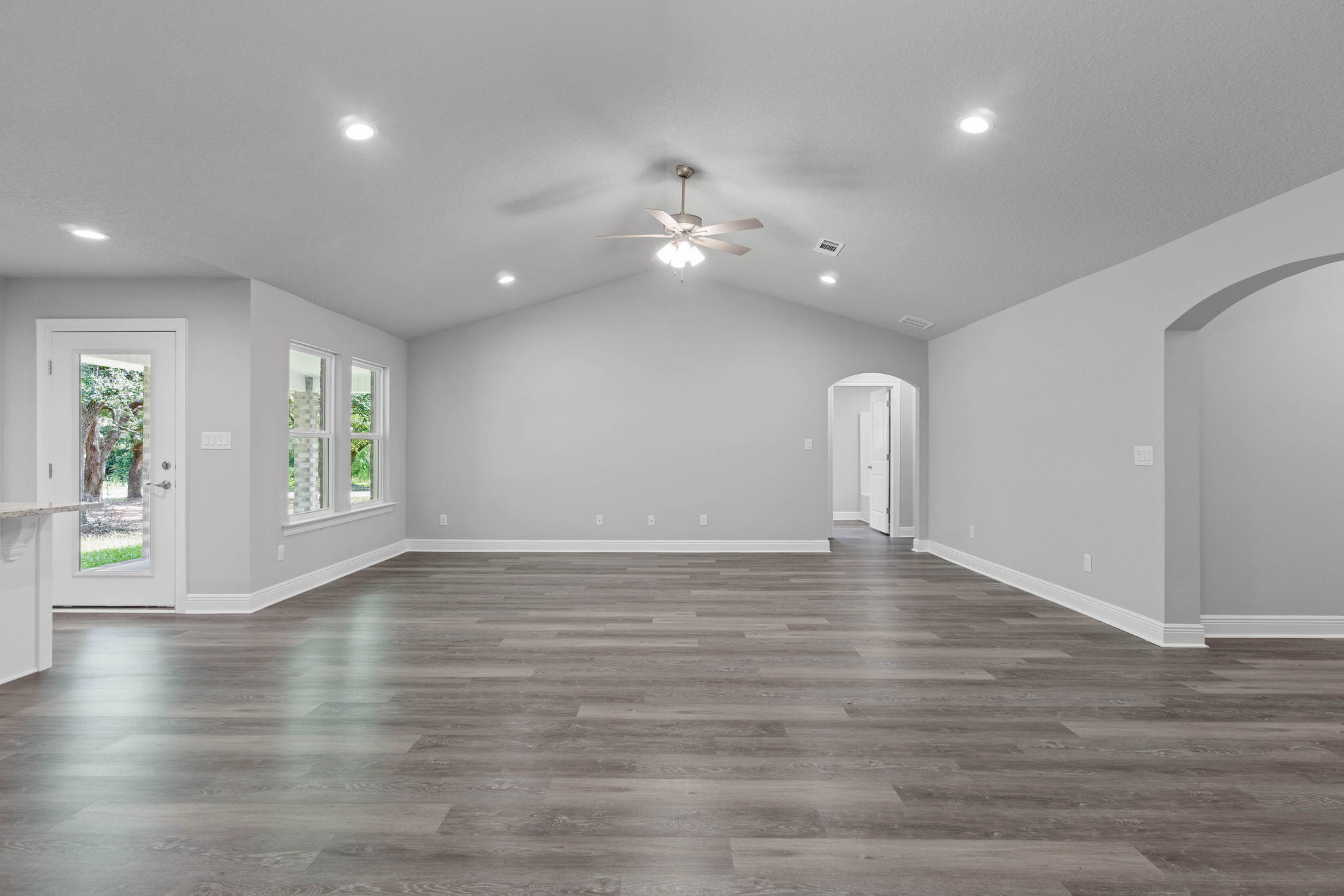 9170 Trident Road Milton, FL 32583 - Photo 11 of 40