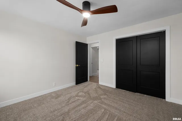 $319,900 | 905 Wisconsin Street, Le Claire, IA 52753