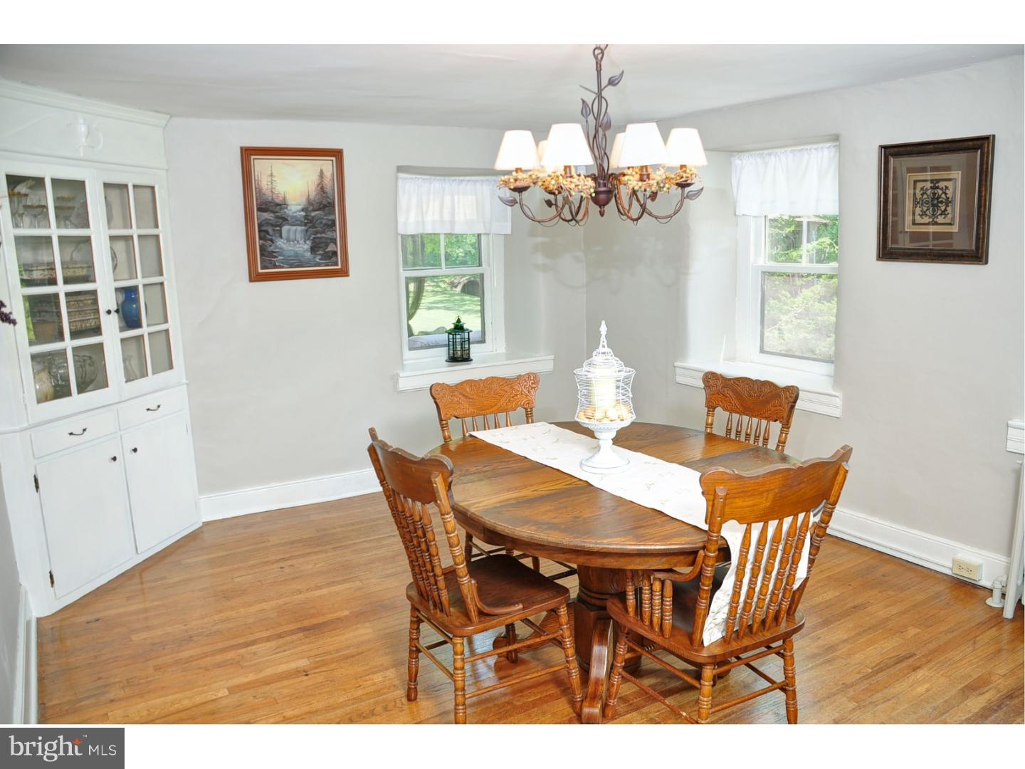 411 Yoder Road Harleysville, PA 19438 - Photo 7 of 25 Dining Room