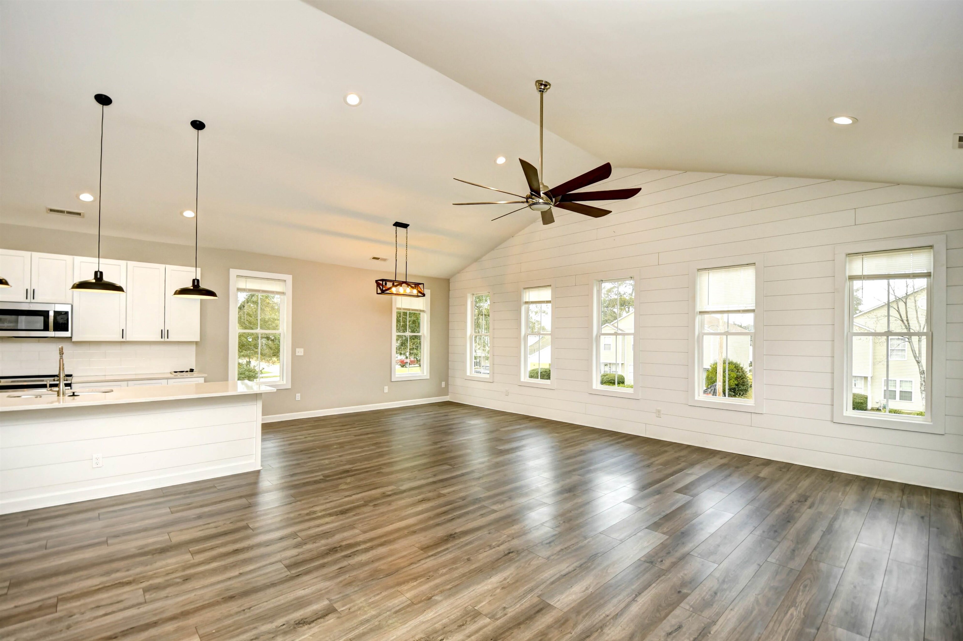 3877 Spanner Way Murrells Inlet, SC 29576 - Photo 6 of 41