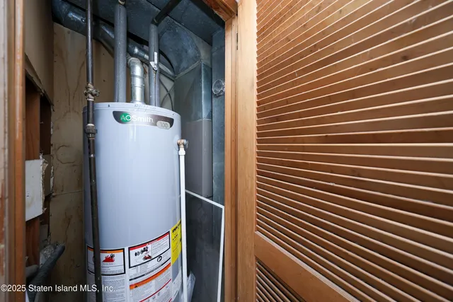 $720,000 | 34 Andros Avenue | Mariners Harbor