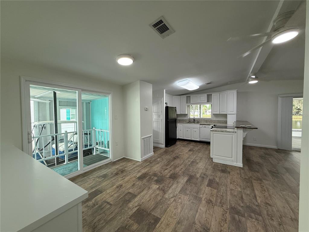 8 Robin Road Wildwood, FL 34785 - Photo 11 of 46