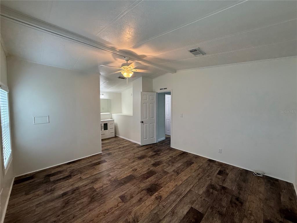 8 Robin Road Wildwood, FL 34785 - Photo 12 of 46