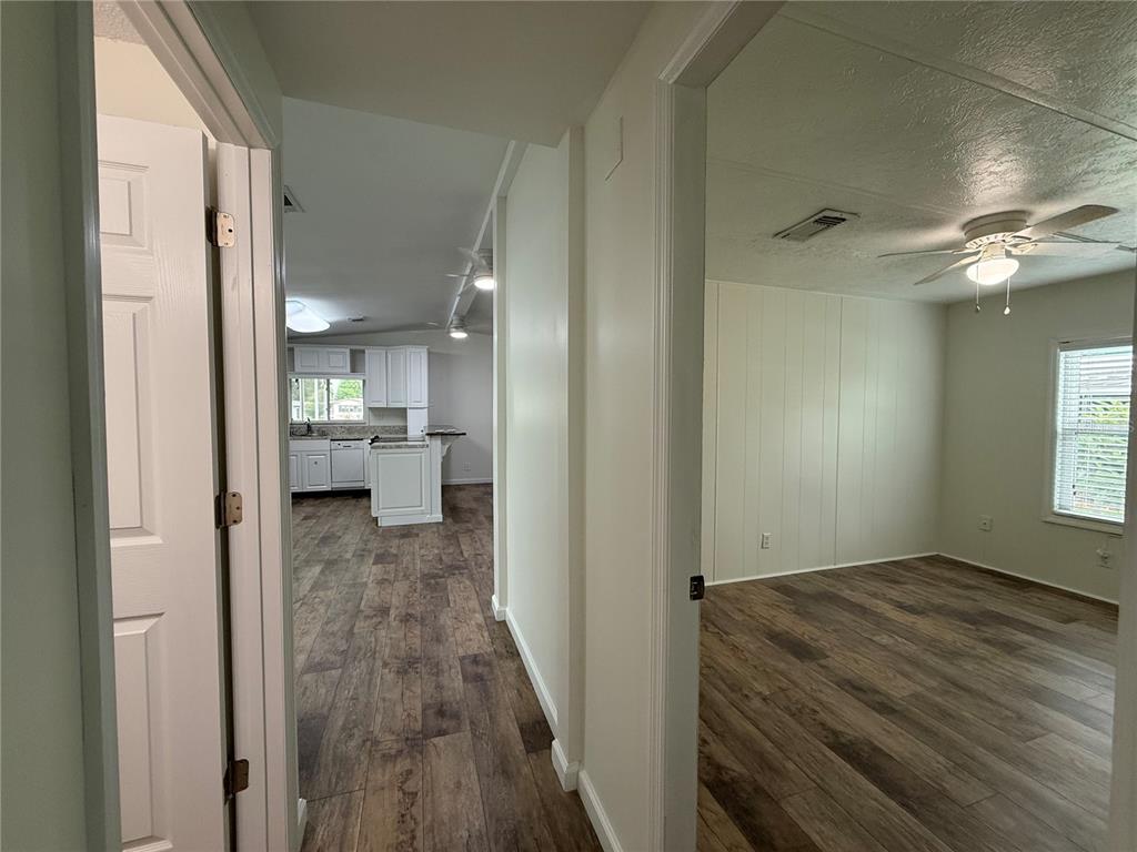 8 Robin Road Wildwood, FL 34785 - Photo 17 of 46