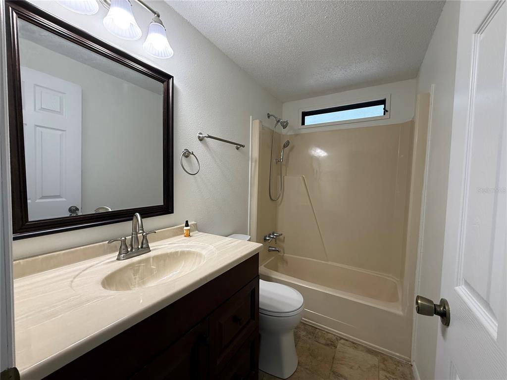 8 Robin Road Wildwood, FL 34785 - Photo 20 of 46