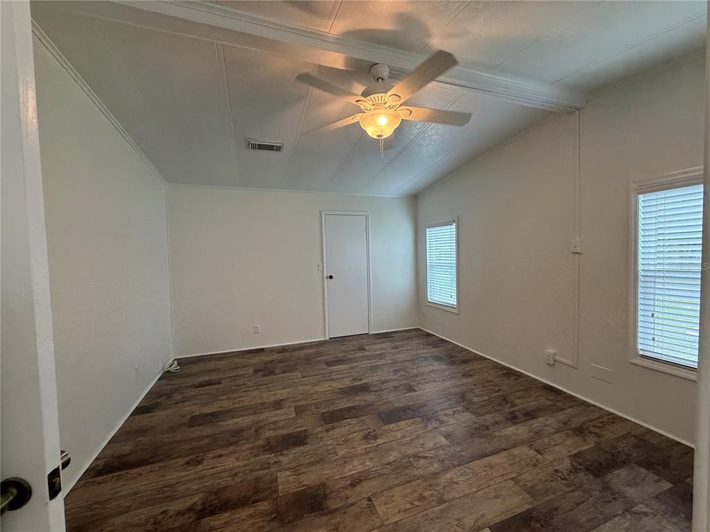 8 Robin Road Wildwood, FL 34785 - Photo 21 of 46