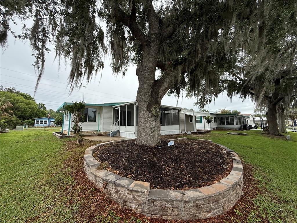 8 Robin Road Wildwood, FL 34785 - Photo 32 of 46