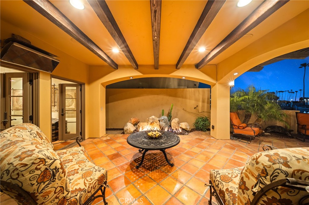 6 Green Turtle Road Coronado, CA 92118 - Photo 21 of 56 Outdoor Living