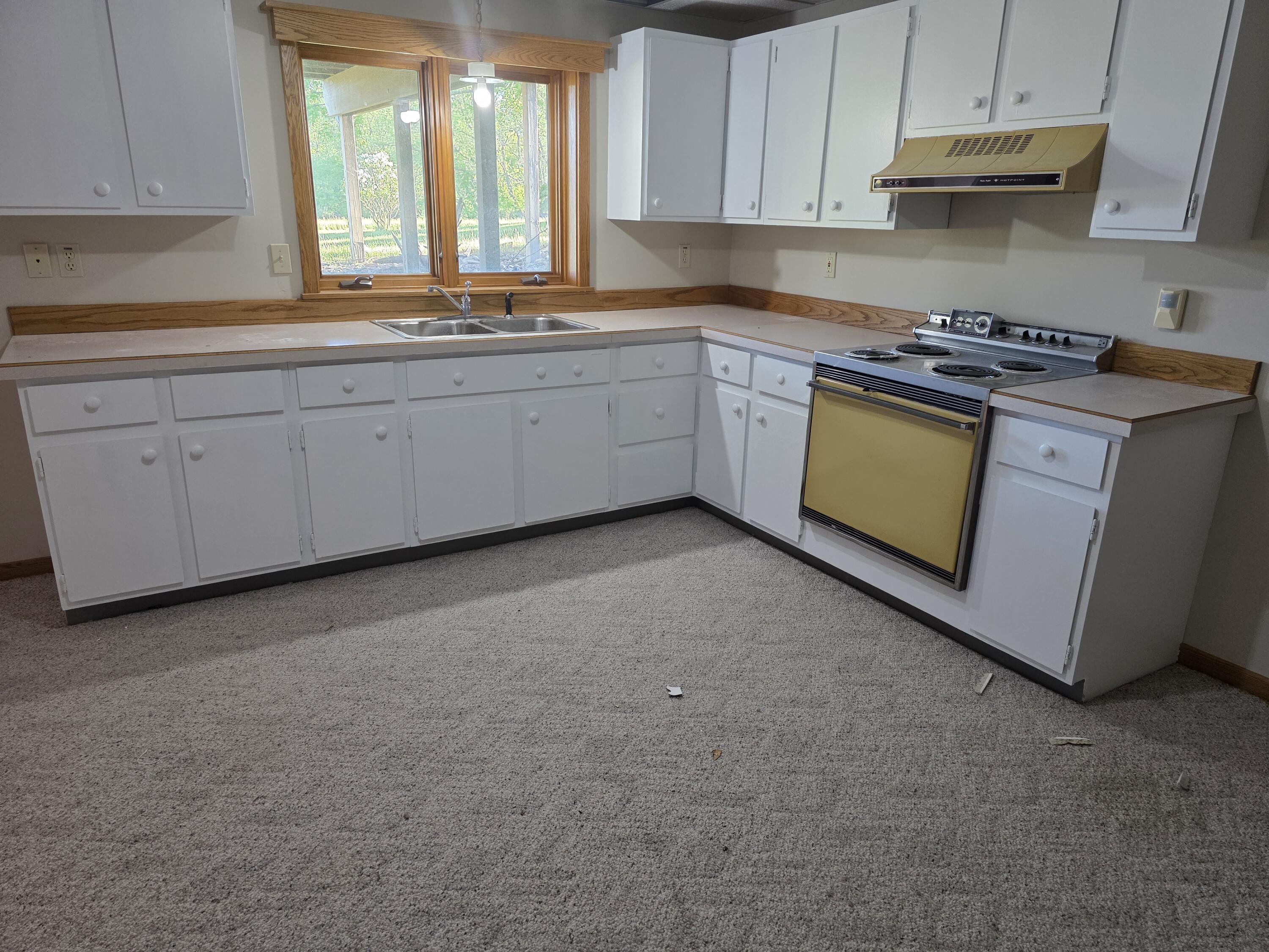 2021 West Pine River Road Breckenridge, MI 48615 - Photo 28 of 65 20260520_200703