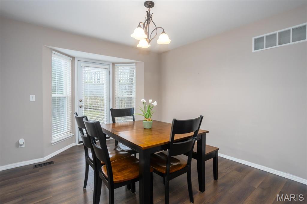 1038 Arbor Pointe Drive Manchester, MO 63088 - Photo 7 of 24