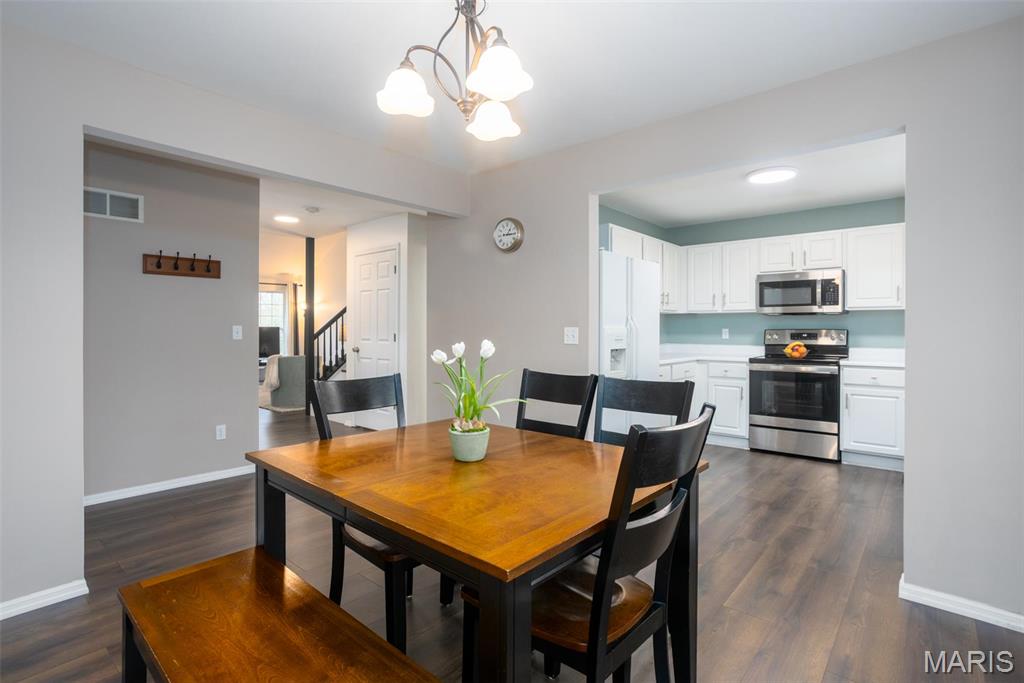 1038 Arbor Pointe Drive Manchester, MO 63088 - Photo 8 of 24