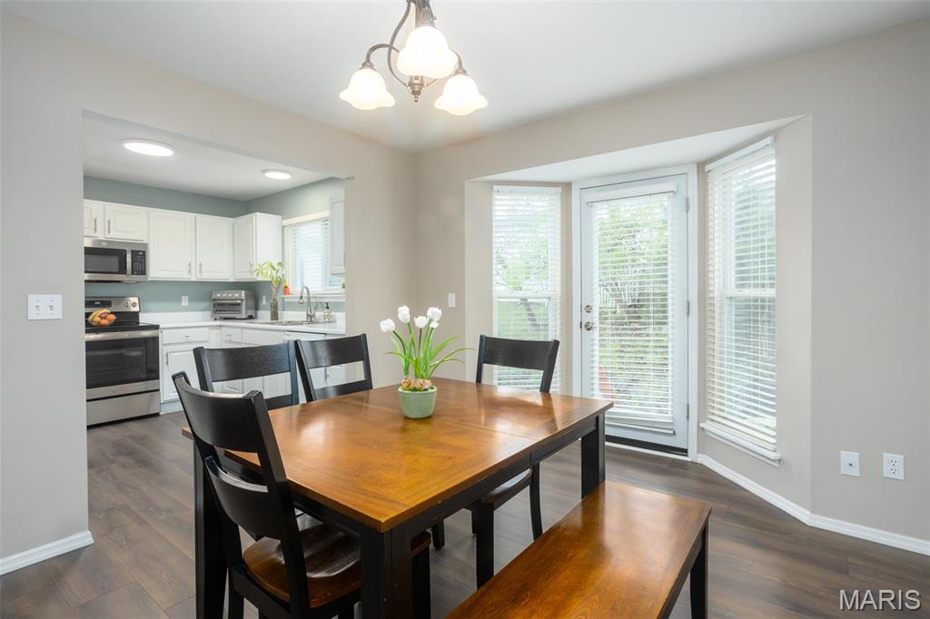 1038 Arbor Pointe Drive Manchester, MO 63088 - Photo 9 of 24