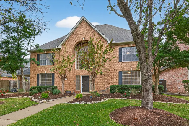 $800,000 | 2115 Foreland Drive, Houston, TX 77077