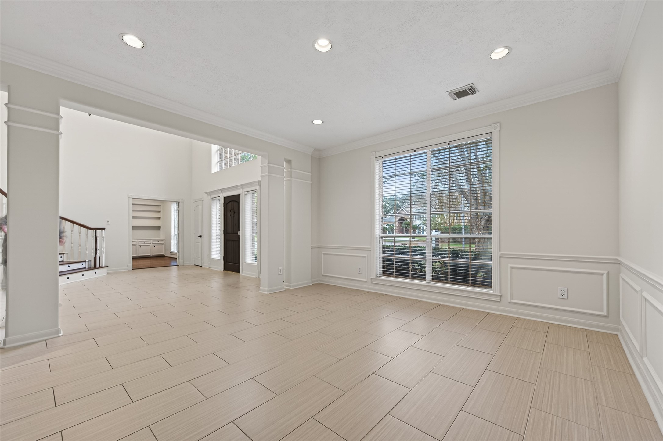 2115 Foreland Drive Houston, TX 77077 - Photo 11 of 50 Formal dining room towards the entry