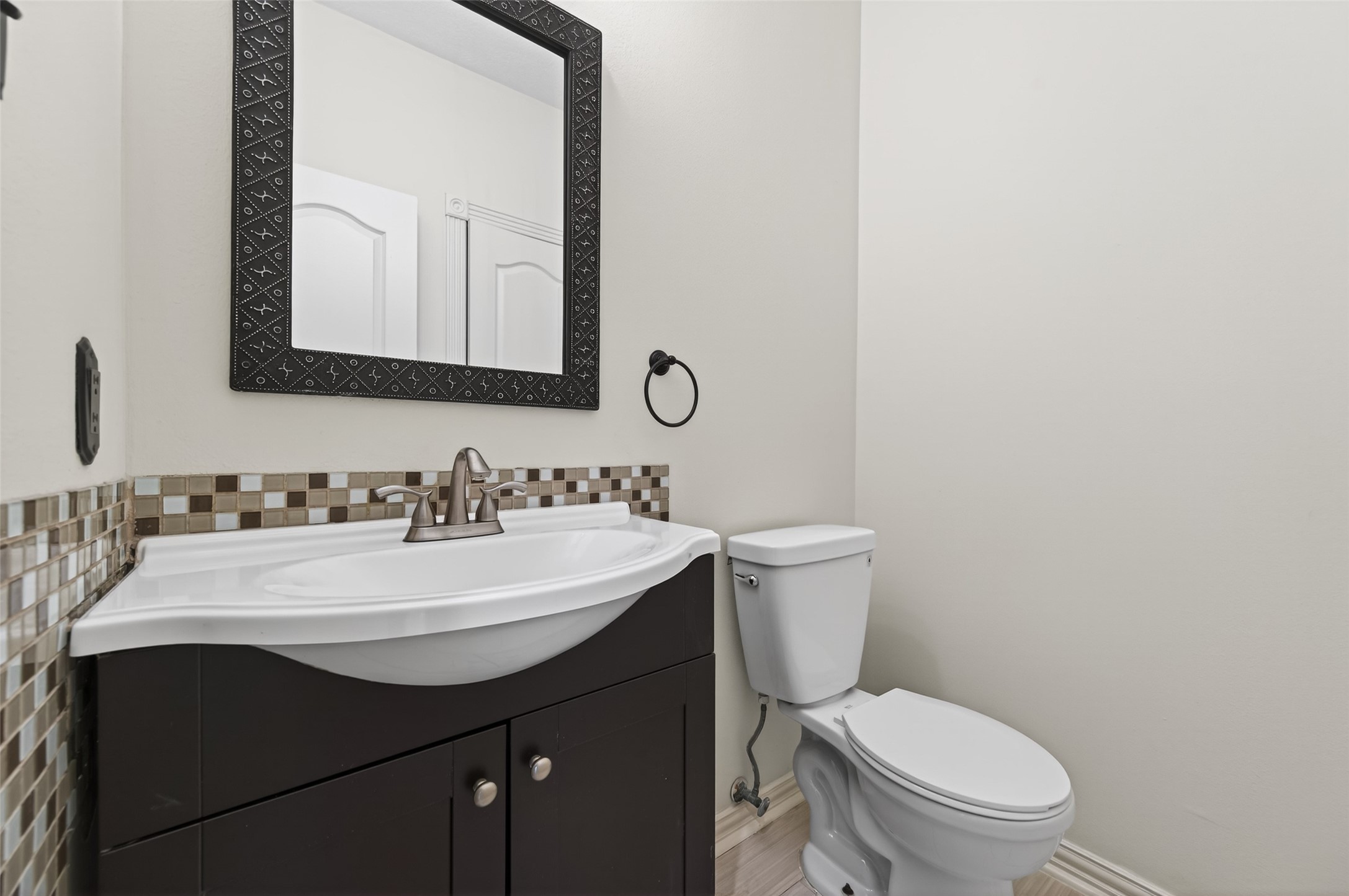 2115 Foreland Drive Houston, TX 77077 - Photo 20 of 50 Powder room located away from the dining room
