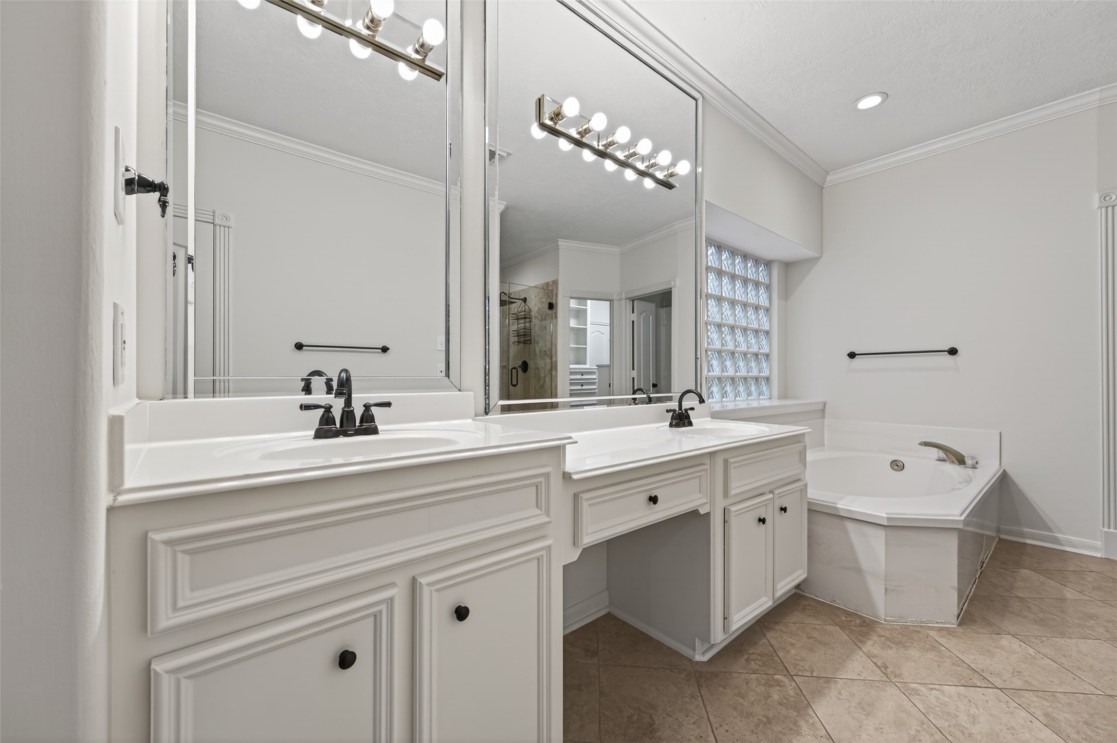 2115 Foreland Drive Houston, TX 77077 - Photo 25 of 50 Primary bathroom with dual sinks