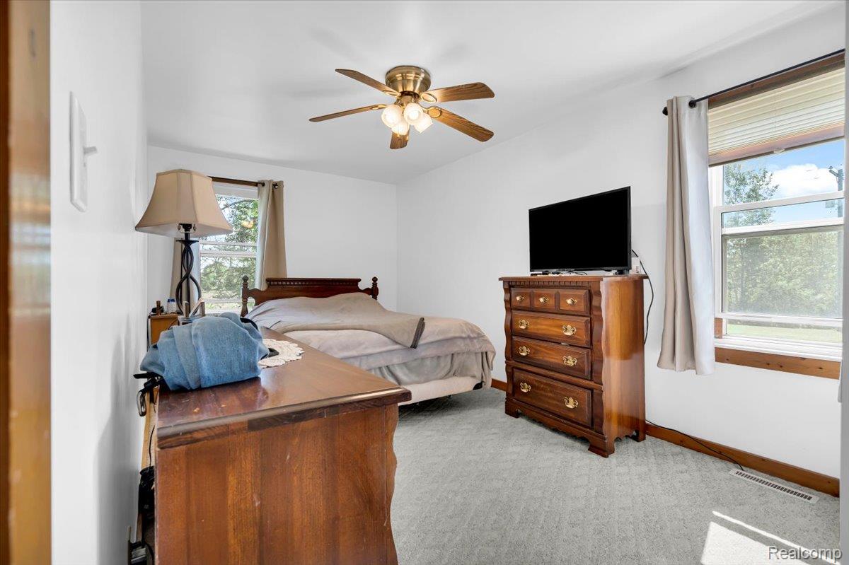 10294 South Nichols Road Gaines, MI 48436 - Photo 19 of 66 19-10294 S Nichols Rd_18.jpg
