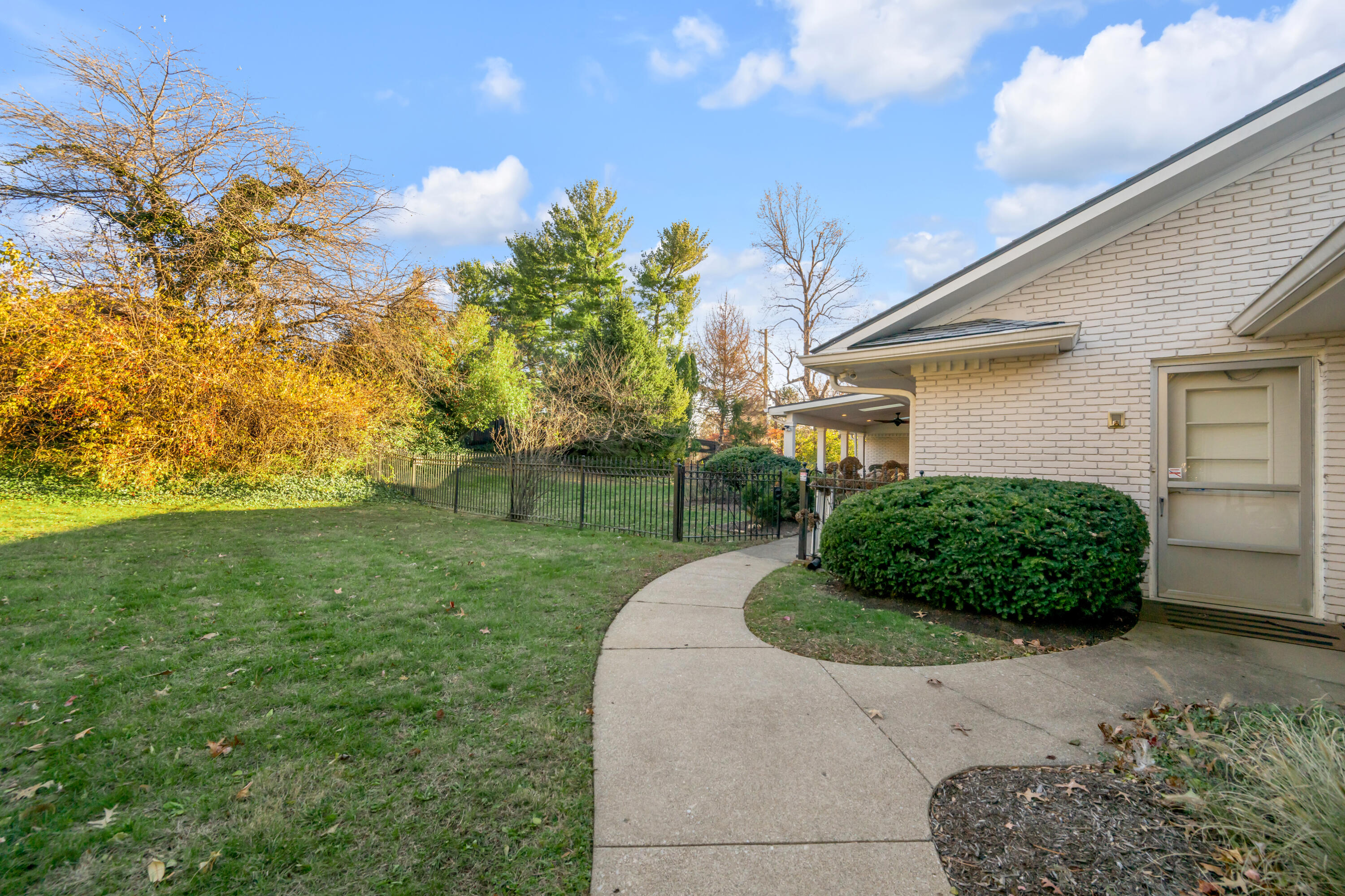 834 Chinoe Road Lexington, KY 40502 - Photo 57 of 59 DSC_7713