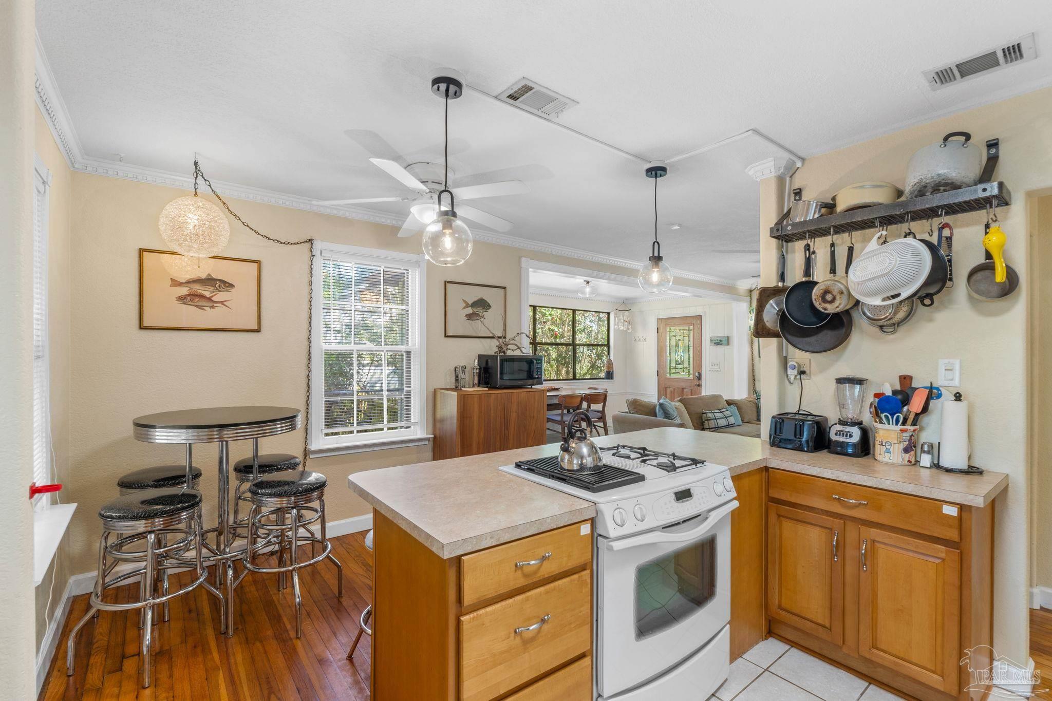 112 Cousineau Road Pensacola, FL 32507 - Photo 14 of 54