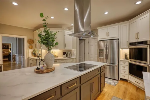 $1,100,000 | 401 St Regis Drive, Oxford, GA 30054