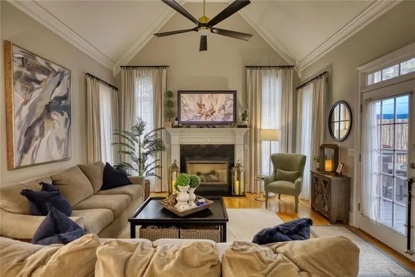 $1,100,000 | 401 St Regis Drive, Oxford, GA 30054