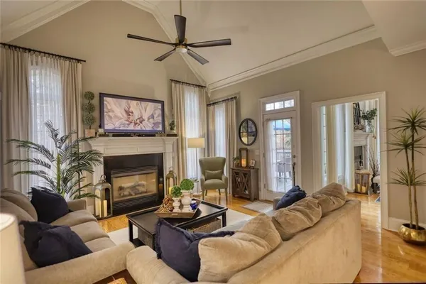 $1,100,000 | 401 St Regis Drive, Oxford, GA 30054