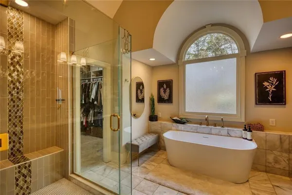 $1,100,000 | 401 St Regis Drive, Oxford, GA 30054