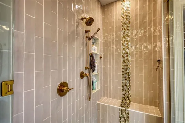 $1,100,000 | 401 St Regis Drive, Oxford, GA 30054