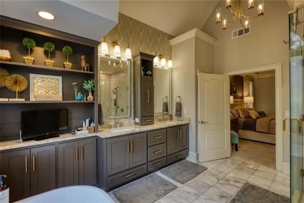 $1,100,000 | 401 St Regis Drive, Oxford, GA 30054