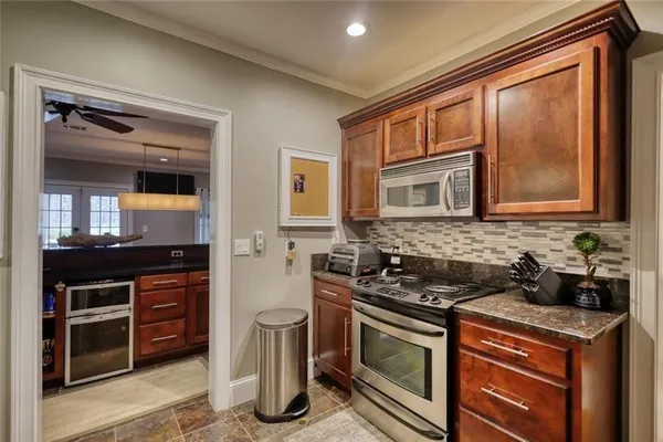 $1,100,000 | 401 St Regis Drive, Oxford, GA 30054