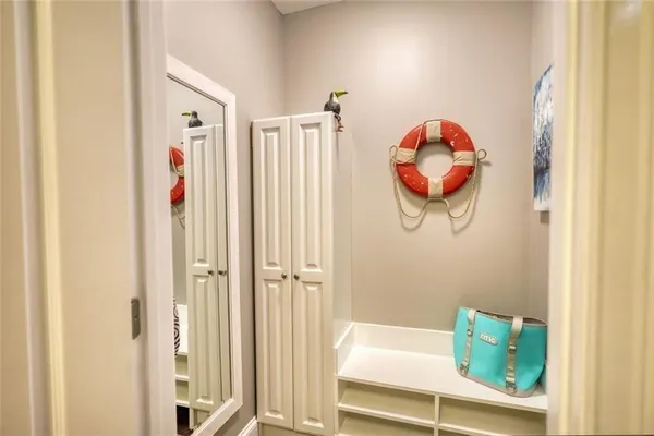 $1,100,000 | 401 St Regis Drive, Oxford, GA 30054