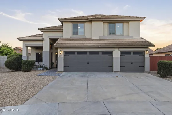 a house view with a outdoor space