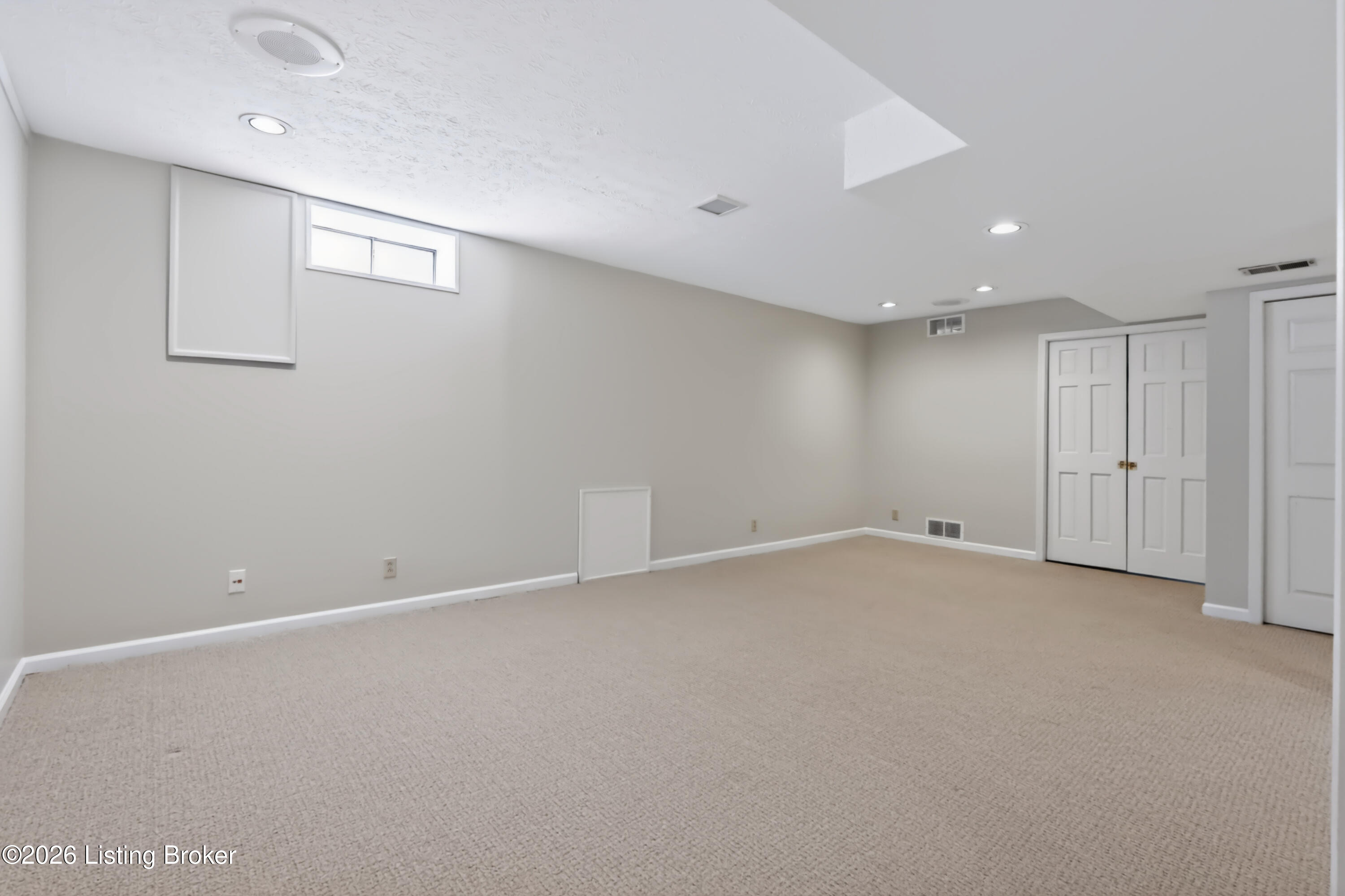 818 Foxgate Road Louisville, KY 40223 - Photo 52 of 62 818 Foxgate Road-52