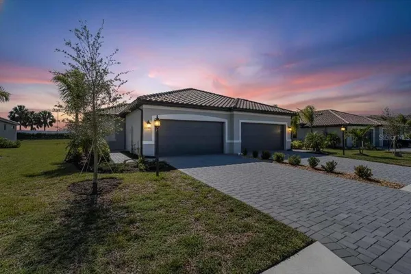 $3,300 | 15736 Sunny Day Drive, Bradenton, FL 34211