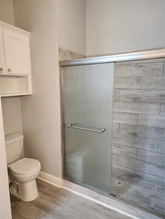 a bathroom with a bathtub