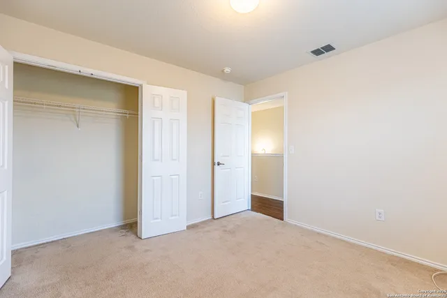 $1,200 | 6403 Heathers Run, San Antonio, TX 78227