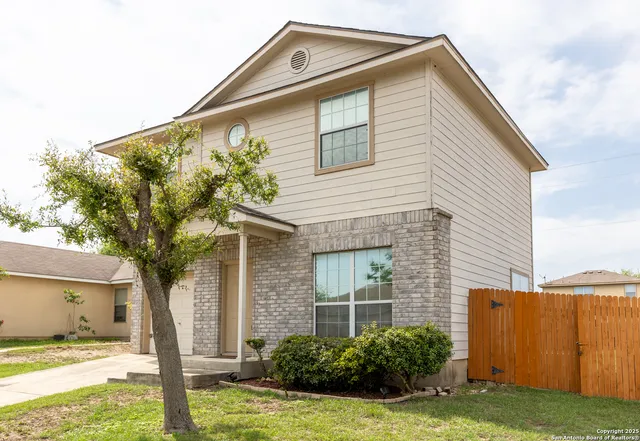 $1,200 | 6403 Heathers Run, San Antonio, TX 78227
