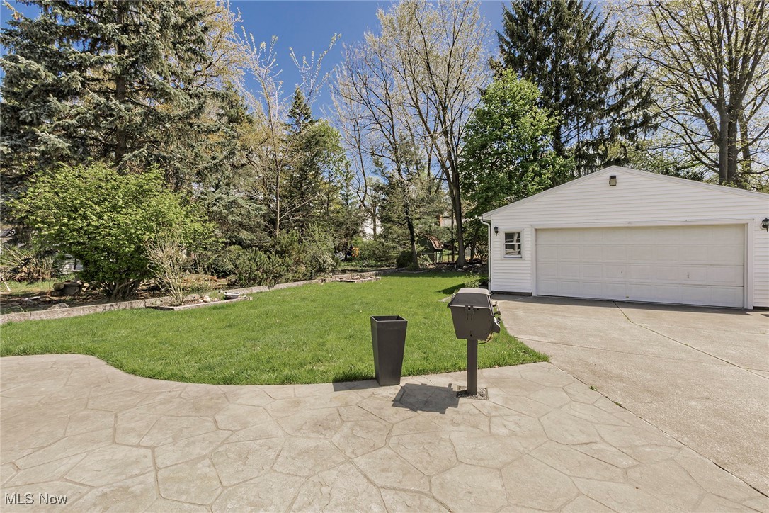 1119 Gordon Road Lyndhurst, OH 44124 - Photo 43 of 50