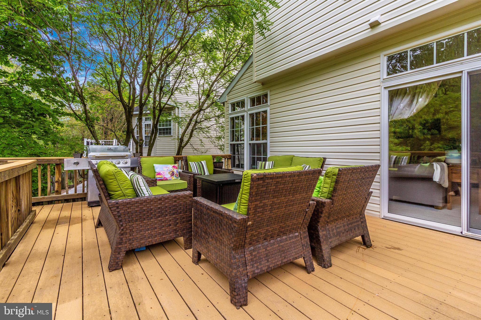13827 Lullaby Road Germantown, MD 20874 - Photo 35 of 42 Gallery Image 35