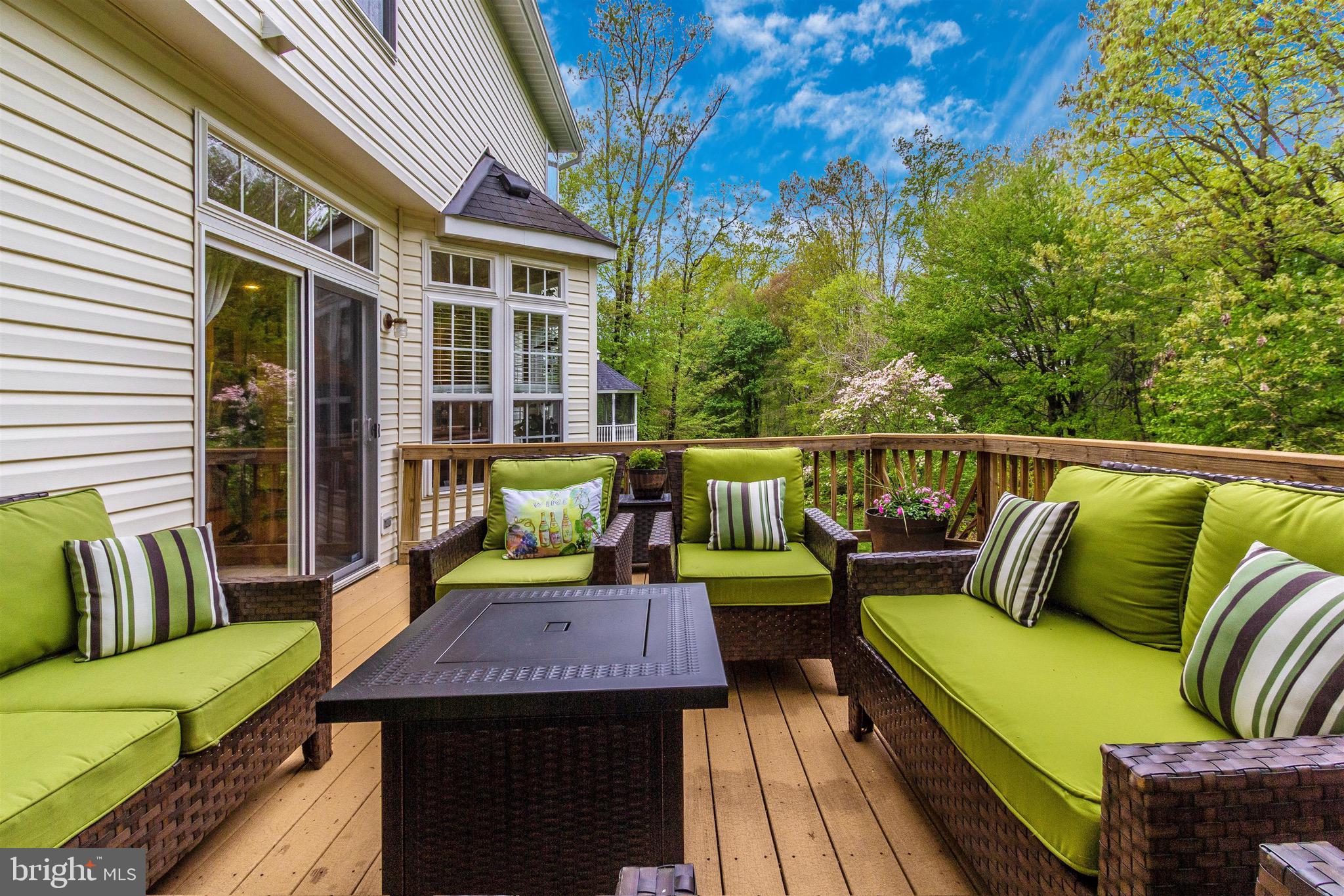 13827 Lullaby Road Germantown, MD 20874 - Photo 36 of 42 Gallery Image 36