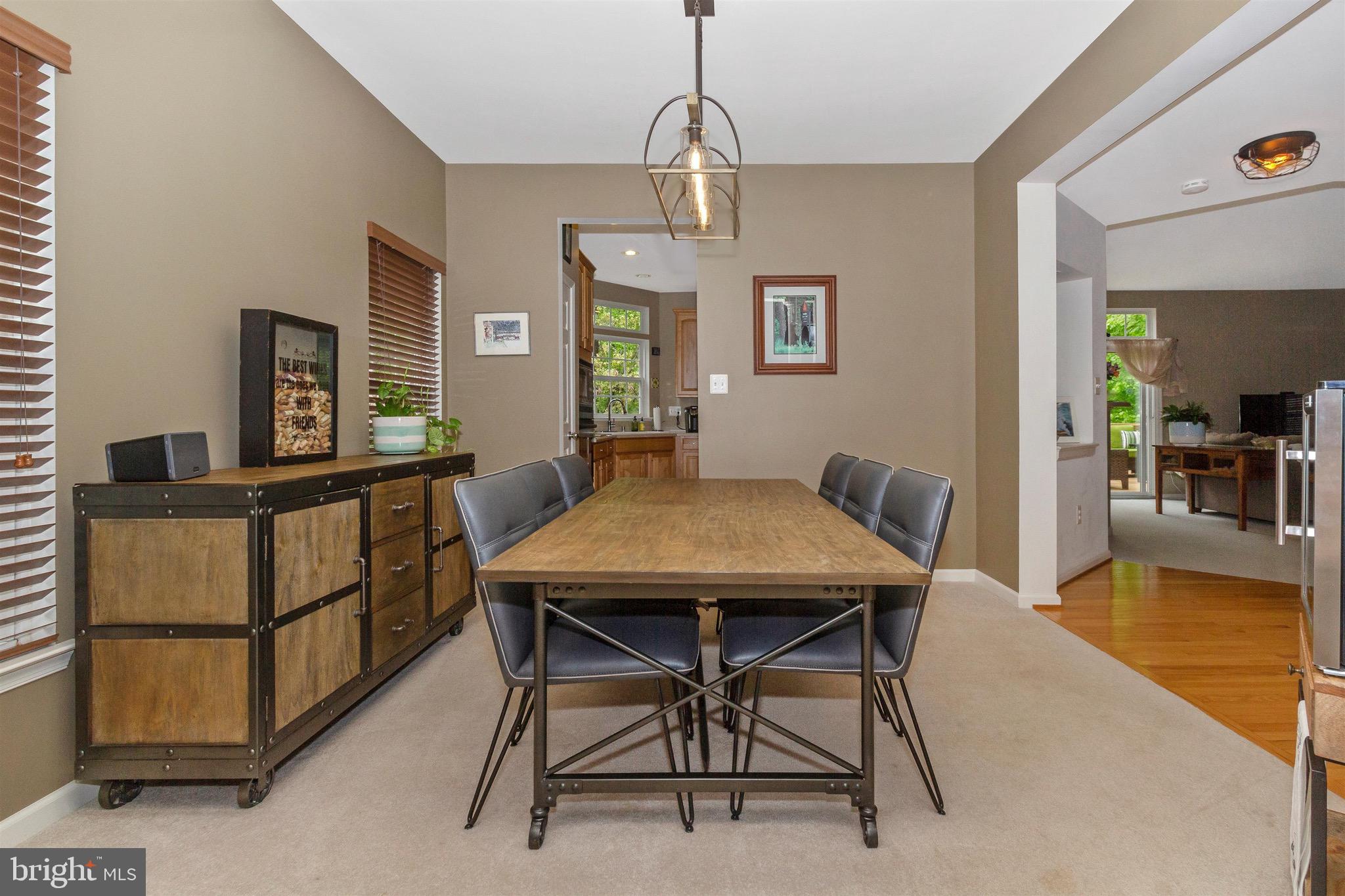 13827 Lullaby Road Germantown, MD 20874 - Photo 6 of 42 Dining Room