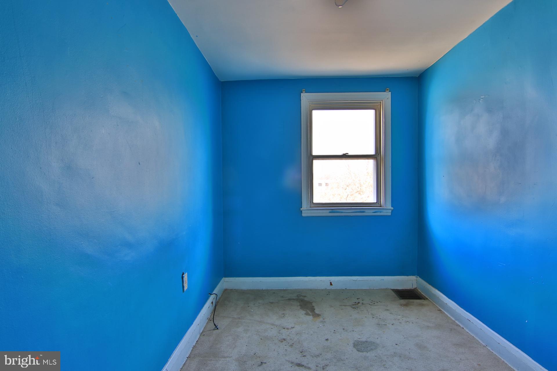 207 West Edgevale Road Baltimore, MD 21225 - Photo 7 of 10 Bedroom 2