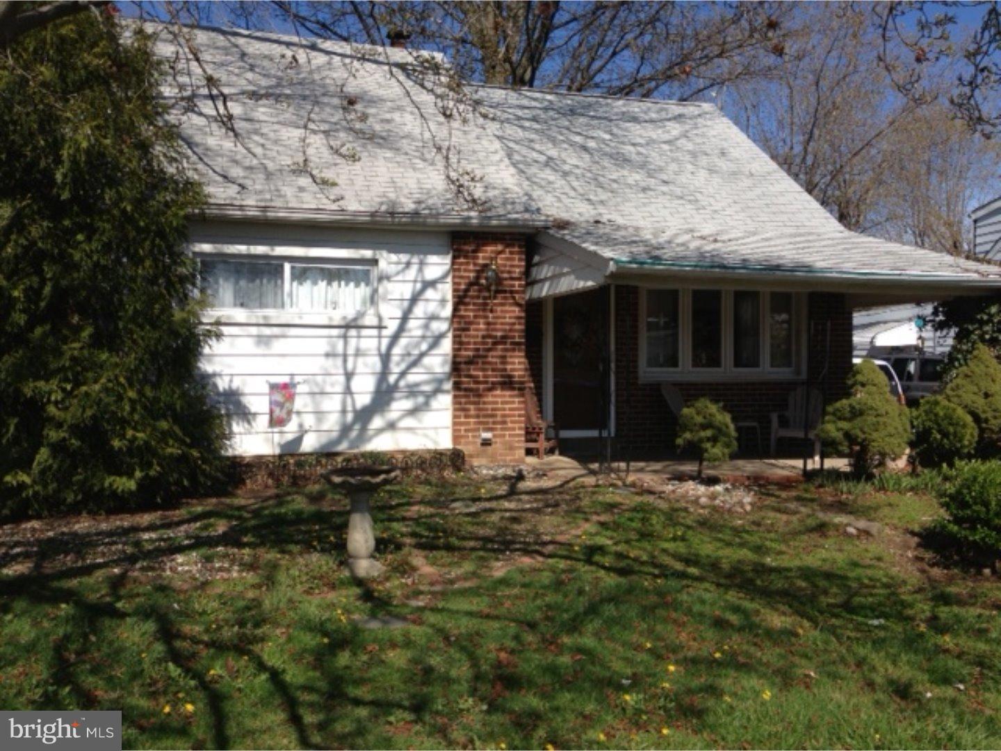 803 Tomlinson Road Philadelphia, PA 19116 - Photo 1 of 17 Exterior Front