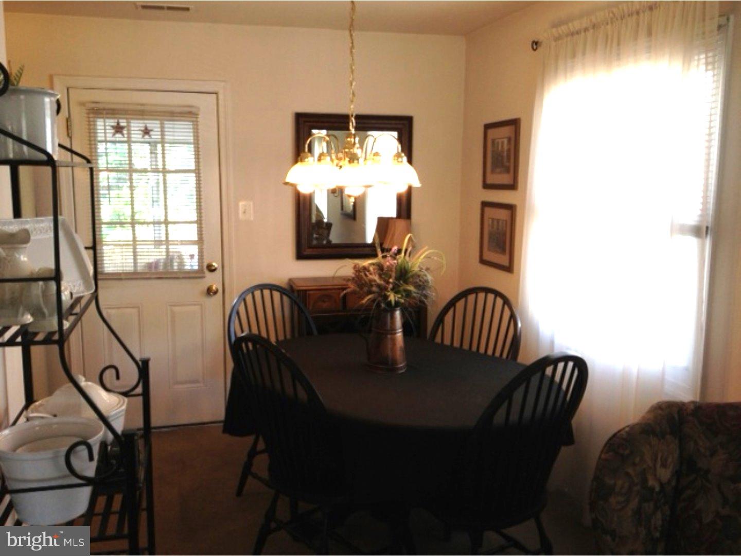 803 Tomlinson Road Philadelphia, PA 19116 - Photo 4 of 17 Gallery Image 4