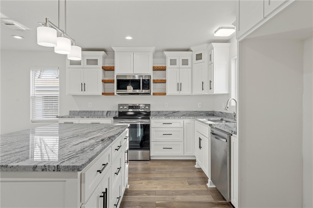 2924 Live Oak Avenue Waco, TX 76708 - Photo 4 of 17